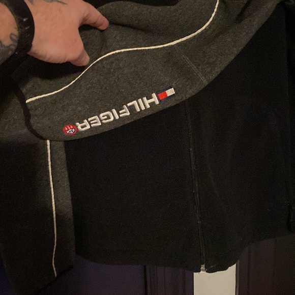 Vintage Tommy Hilfiger cold stop fleece jacket - Picture 4 of 6
